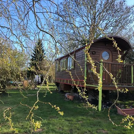 Duccio Hebergements Insolites Potelle