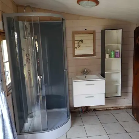 Duccio Hebergements Insolites Potelle